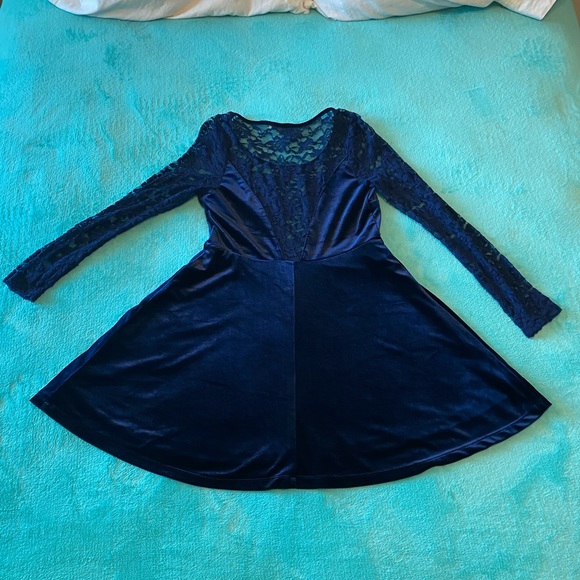 Navy Blue Long Sleeve Velvet like Dress - Picture 10 of 14